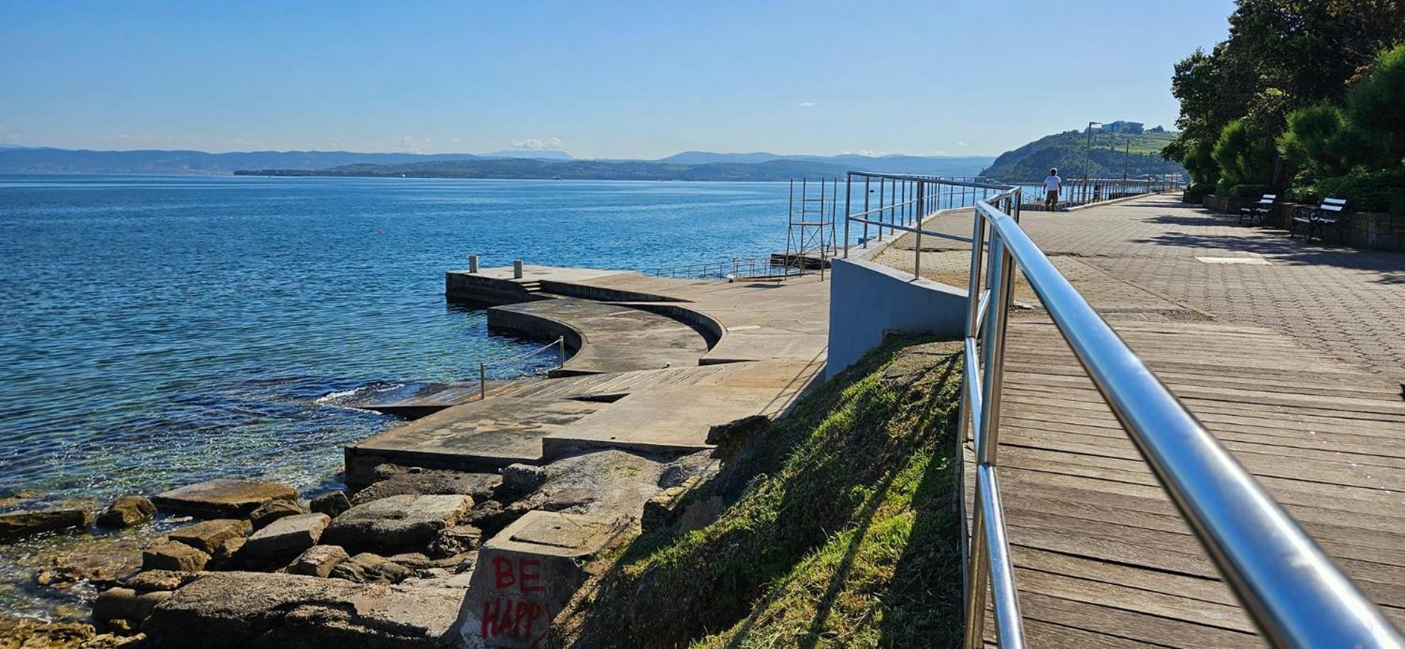 Apartment Laguna 33 Izola Buitenkant foto