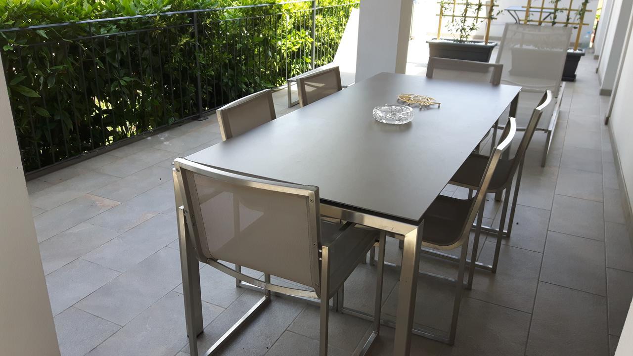 Apartment Laguna 33 Izola Buitenkant foto